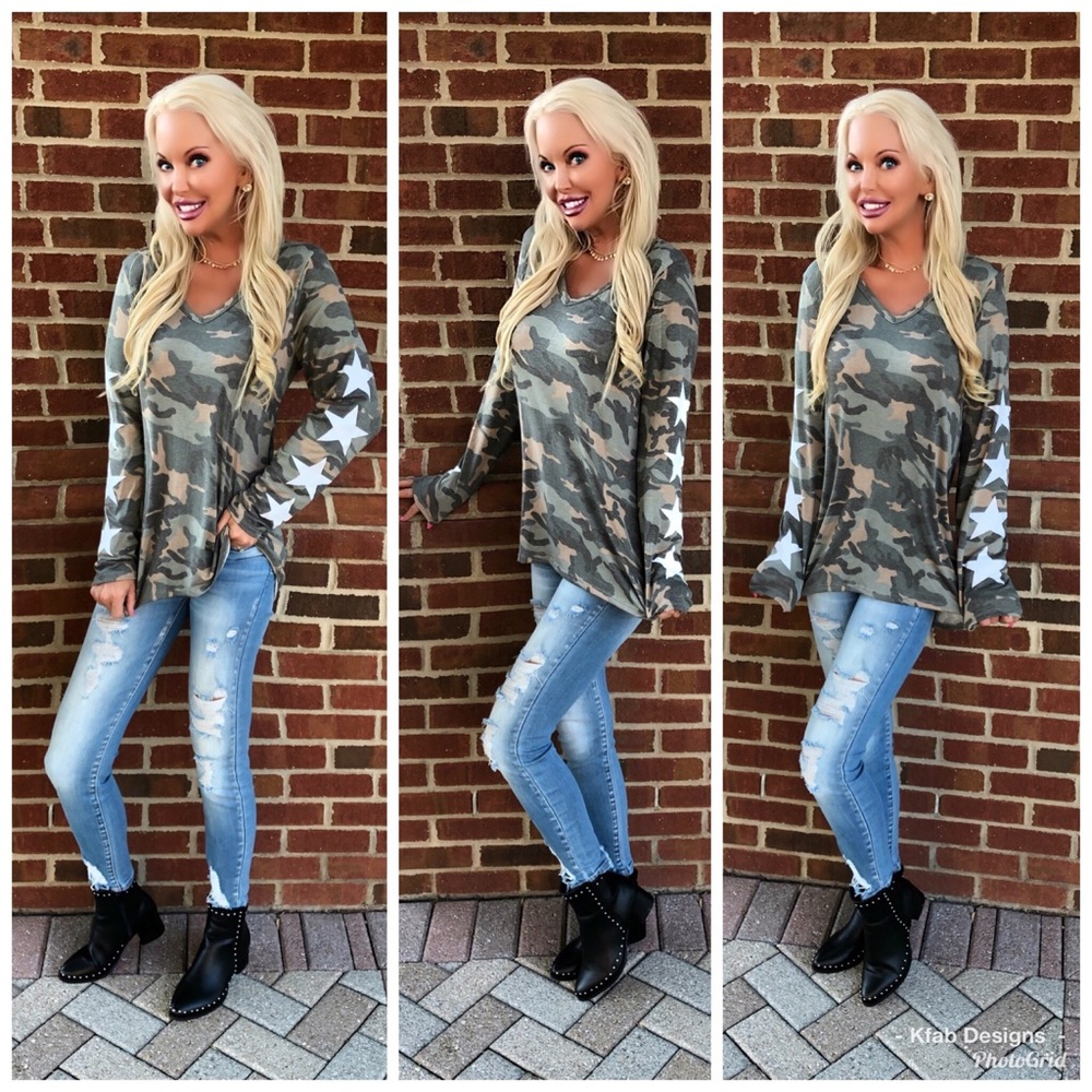 🛍 LAST 1! Camo Star ⭐️ Print U Neck Top! - Picture 6 of 8